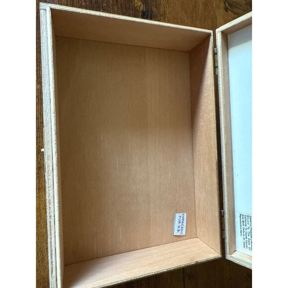 Jericho Hand Made Cigar Wooden Box With Metal Clasp For Storage - Picture 12 of 16